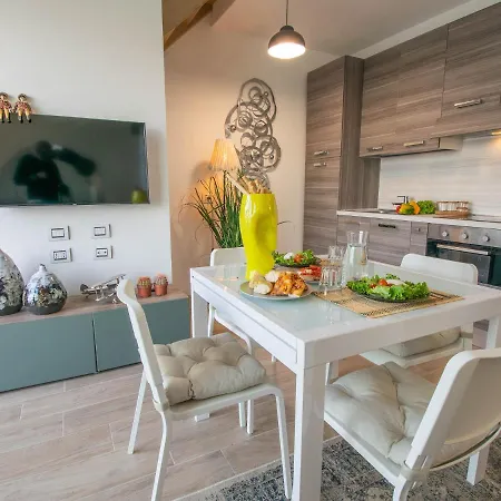 דירה Taormina With Garden, Swimming Pool And View Parzanica